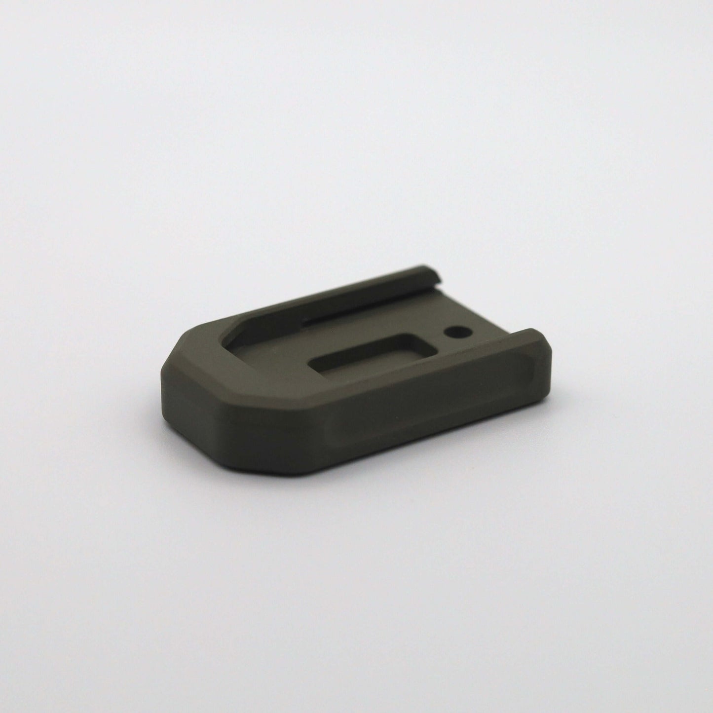 Green anodized base plate for PSA Micro Dagger 15-round magazines.